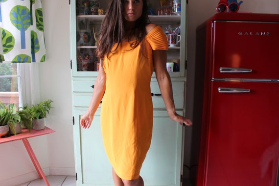 Vintage MUSTARD Day Dress....size medium large...… - image 3