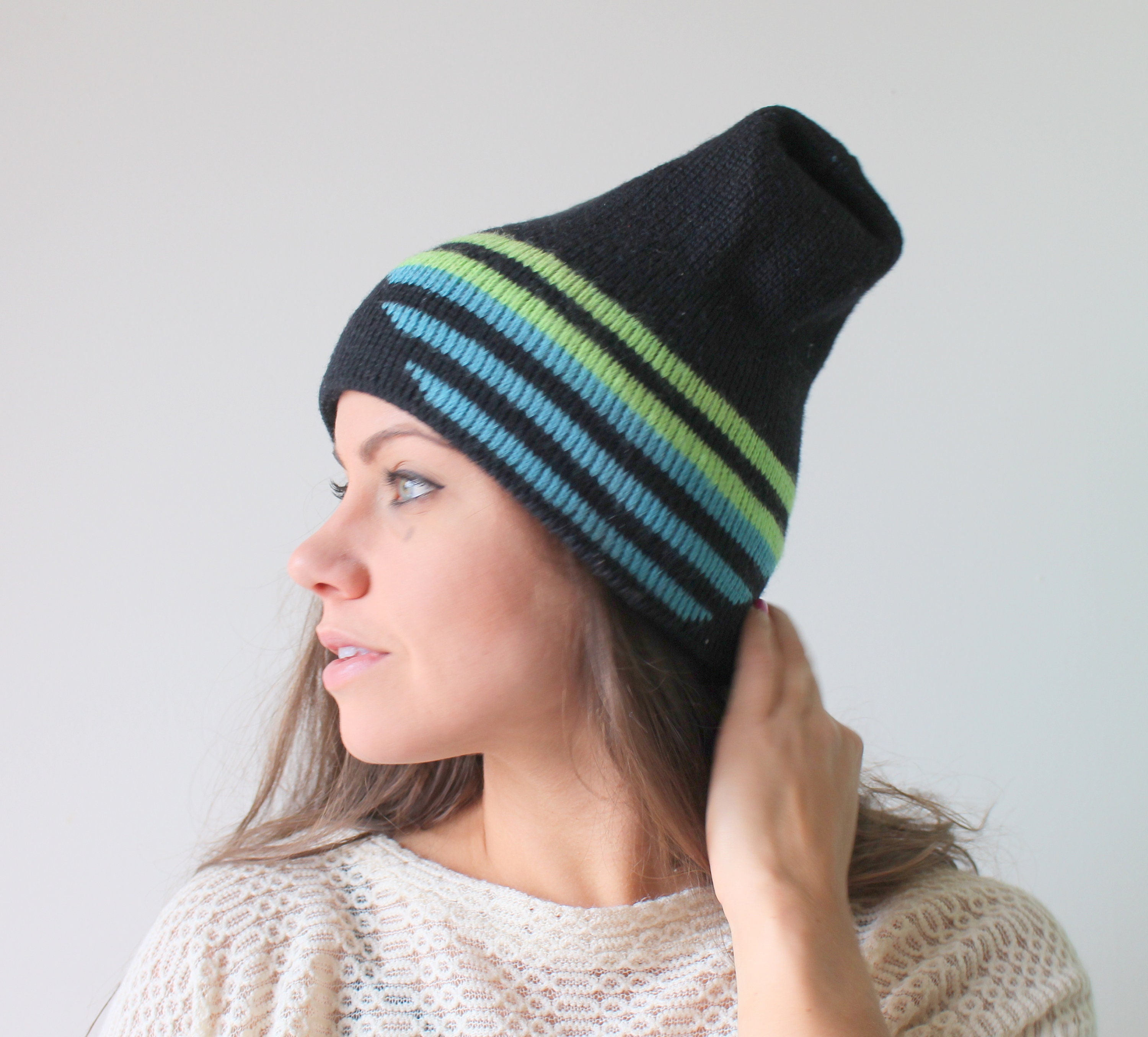 1980s NOS New Old Stock Beanie.hat. Teal. Unisex 1980s NOS New Old Stock Beanie.hat. Teal. Unisex