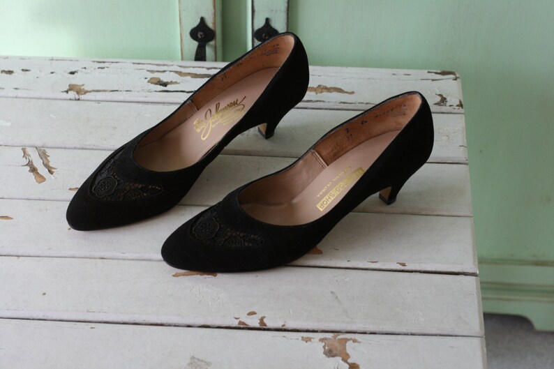 black heels size 7