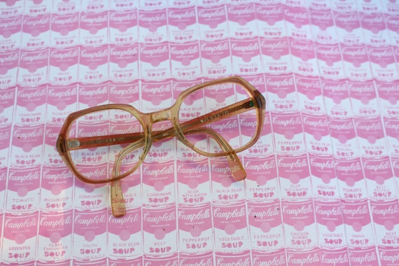 Vintage TWIGGY Eyeglasses.....rare. womens eyewea… - image 2