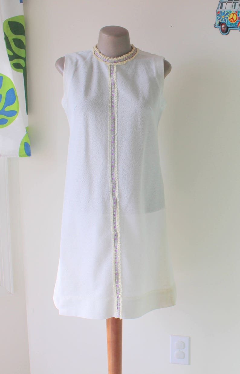 mid century mod sleeveless swirls mod 1960s dress retro disco 1970s TWIGGY MOD Dress...small medium geometric gogo lace costume
