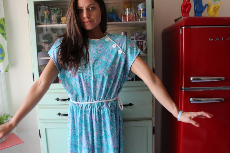 groovy white geometric groovy Vintage MOD GIRL Dress....size large womens...mint dress 70s dress sea green twiggy 60s dress pink