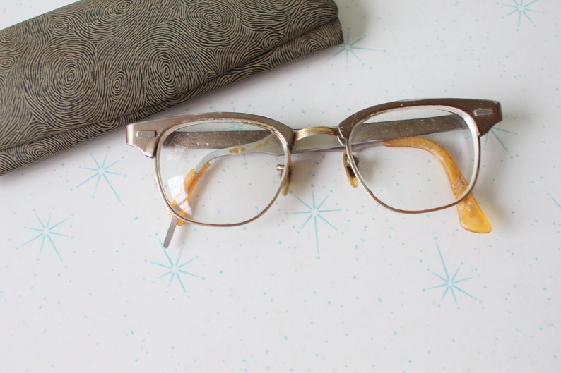 classic 1950s 1960s Vintage CAT EYE Eye Glasses..vintage eyewear 1960s accessories gems twiggy fancy 1950s designer vintage cat eye