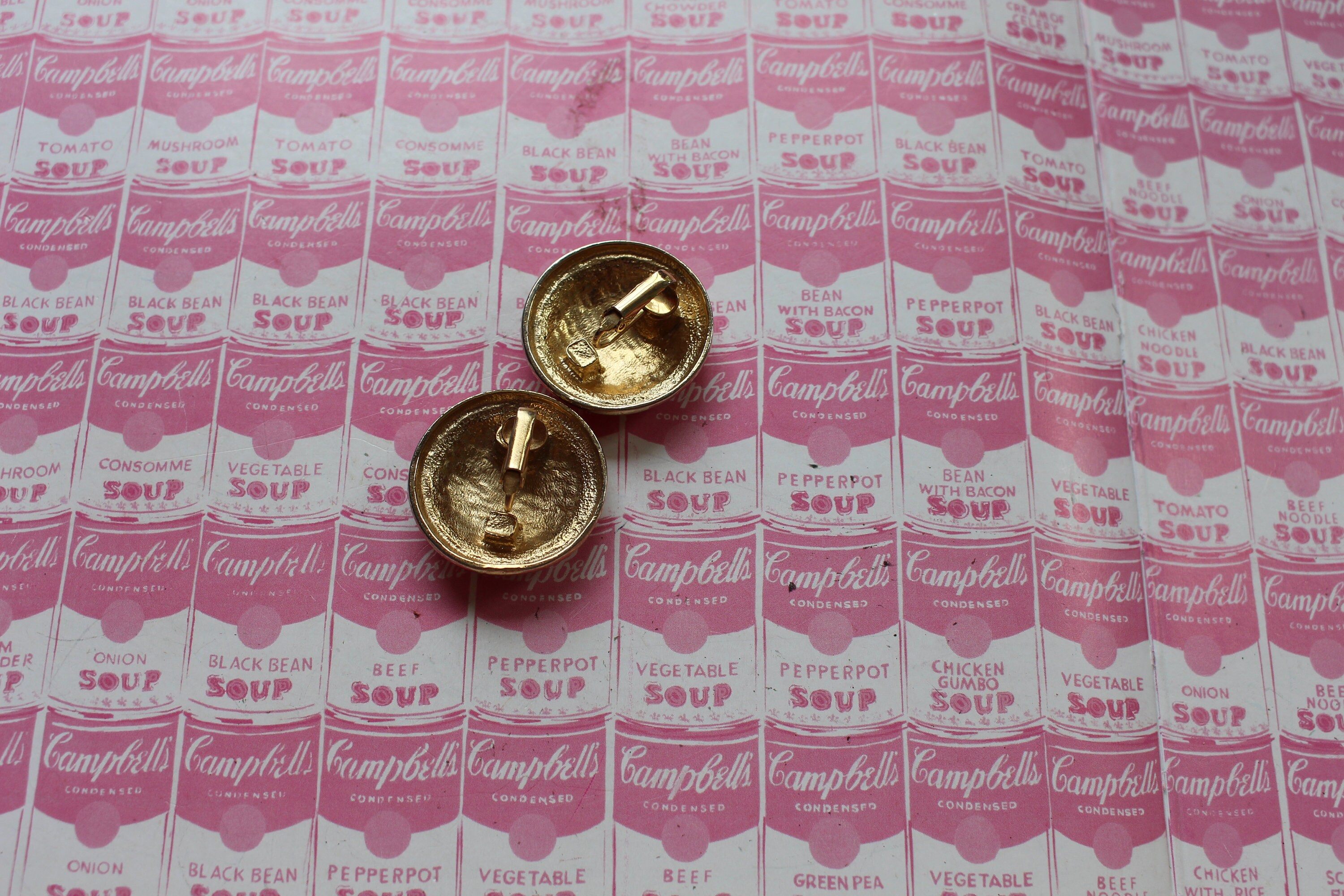 Boucles D'oreilles Clips Vintage Années 80 – Rouge Et Doré, émail Et Alliage
