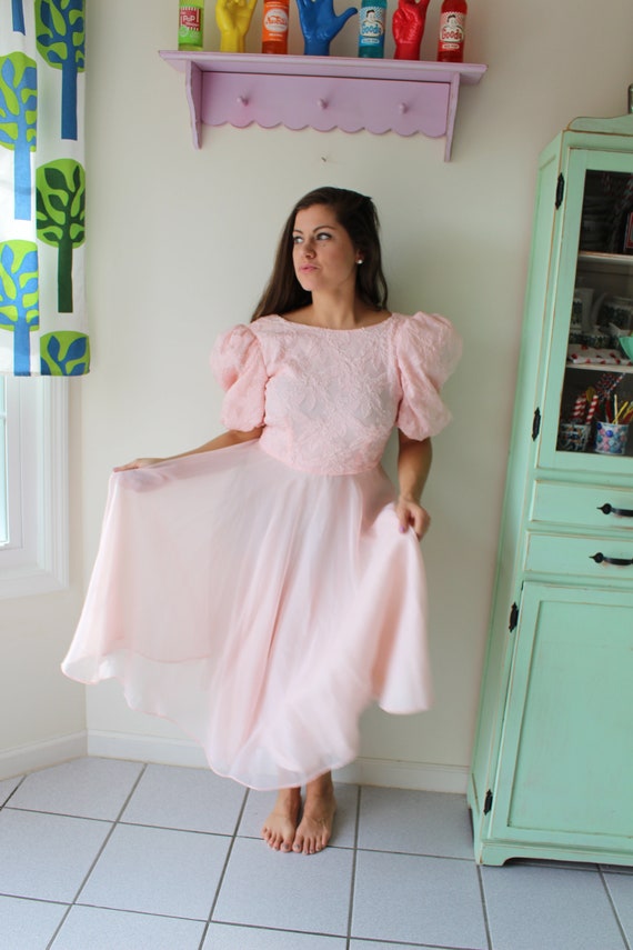 Vintage PINK LACE Ruffled Victorian Dream Dress..… - image 1