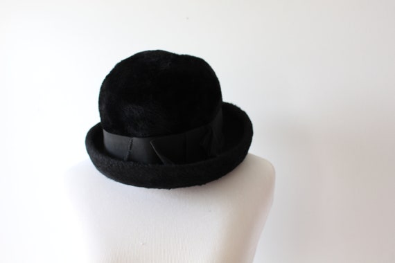 Vintage Mid Century Black Ribbon Hat.....fabric h… - image 2