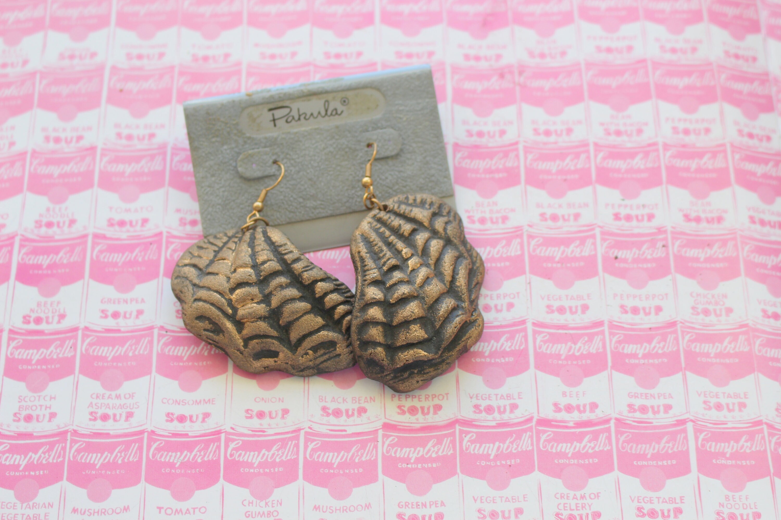 1980s Seashell Dangle Earrings: Kitsch Mermaid Costume Jewelry