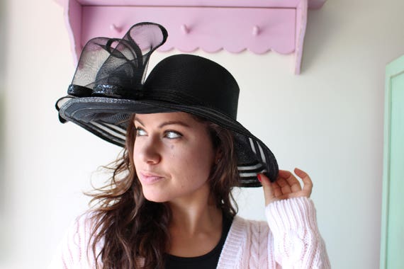 Vintage BIG BOW DREAM Hat....flower hat. black. s… - image 3