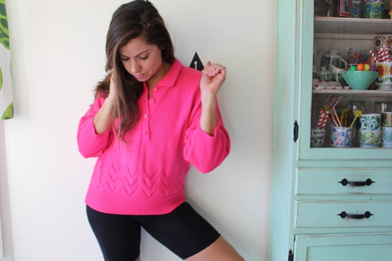 hippie knit boho cute Vintage HOT PINK Boho Designer Crop Sweater.small medium mod folk spring pretty in pink alison urban retro