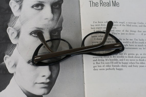 1950s 1960s DESIGNER CAT EYE Glasses....vintage e… - image 4