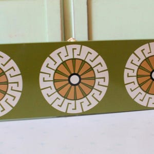 1970s Retro Electric Food Warmer: Groovy Mod Kitchen Server