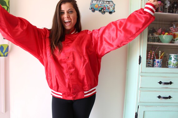 années veste... 1980 tigre rouge Mesh veste... années coloré. lumineux. rétro. unisexe. arc en ciel. des années 1980. des années 1990. plaisir de rad.. Mens. femmes. imperméable. hipster. urbain f90f54 années veste... 1980 tigre rouge Mesh veste... années coloré. lumineux. rétro. unisexe. arc en ciel. des années 1980. des années 1990. plaisir de rad.. Mens. femmes. imperméable. hipster. urbain f90f54