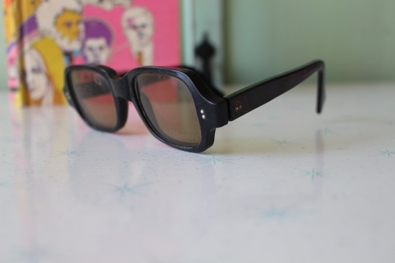 1950s 1960s Vintage CAT EYE Sunglasses..vintage e… - image 5