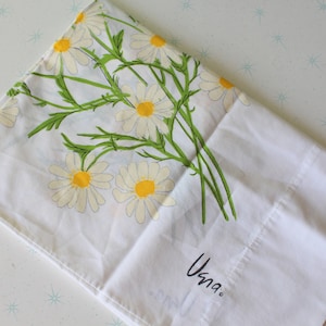 Vintage VERA Floral Pillowcase: 1970s Retro Mod Decor