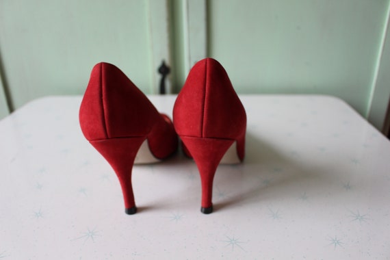 Vintage NINE WEST Leather Heels...size 6.5 womens… - image 8
