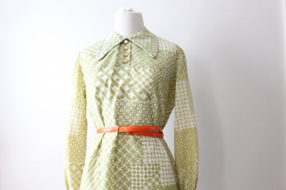 1970s Green FLORAL Disco Dress....size small medi… - image 10