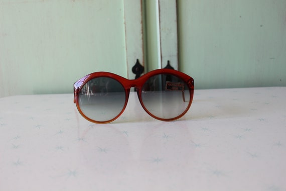 1970s Vintage Red Big Mod Sunglasses. retro. colo… - image 2