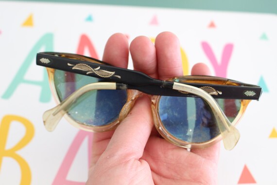 1950s 1960s Vintage CAT EYE Sunglasses..vintage e… - image 3