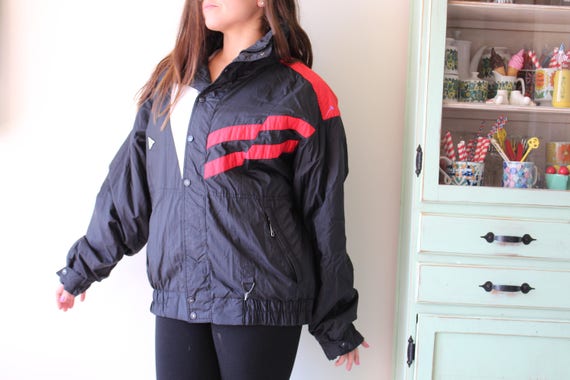 1980s BLACK BEAR SKI Jacket....unisex. colorful. … - image 3