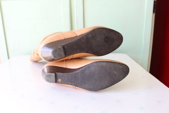 Vintage MOD GIRL Designer Boots...size 7 womens..… - image 3