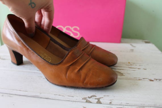 Womens pumps size 5 cheap