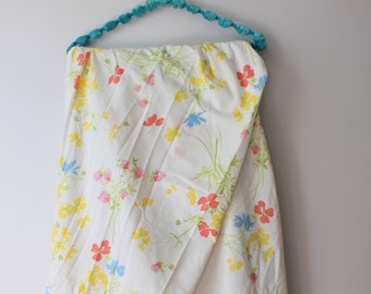 Vintage 1970s Floral Twin Fitted Sheet: Retro Pastel Bedding