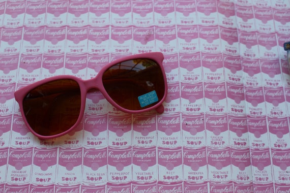 Vintage PINK Mod Taiwan ROC 1970s 1980s Sunglasse… - image 3