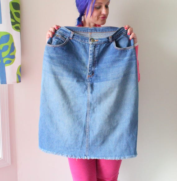 SALE//// 1980s GITANO Blue Jean Skirt...acid. med… - image 1