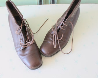 80s Brown Leather Ankle Boots - Size 7