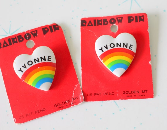 1980s RAINBOW Name Button Pin....heart. rainbow br
