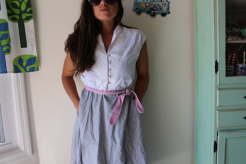 solid casual dress twirl twirl mod 1980s Pink and Gray Dress....size small medium womens...waitress retro ruffled 1980s glam wiggle
