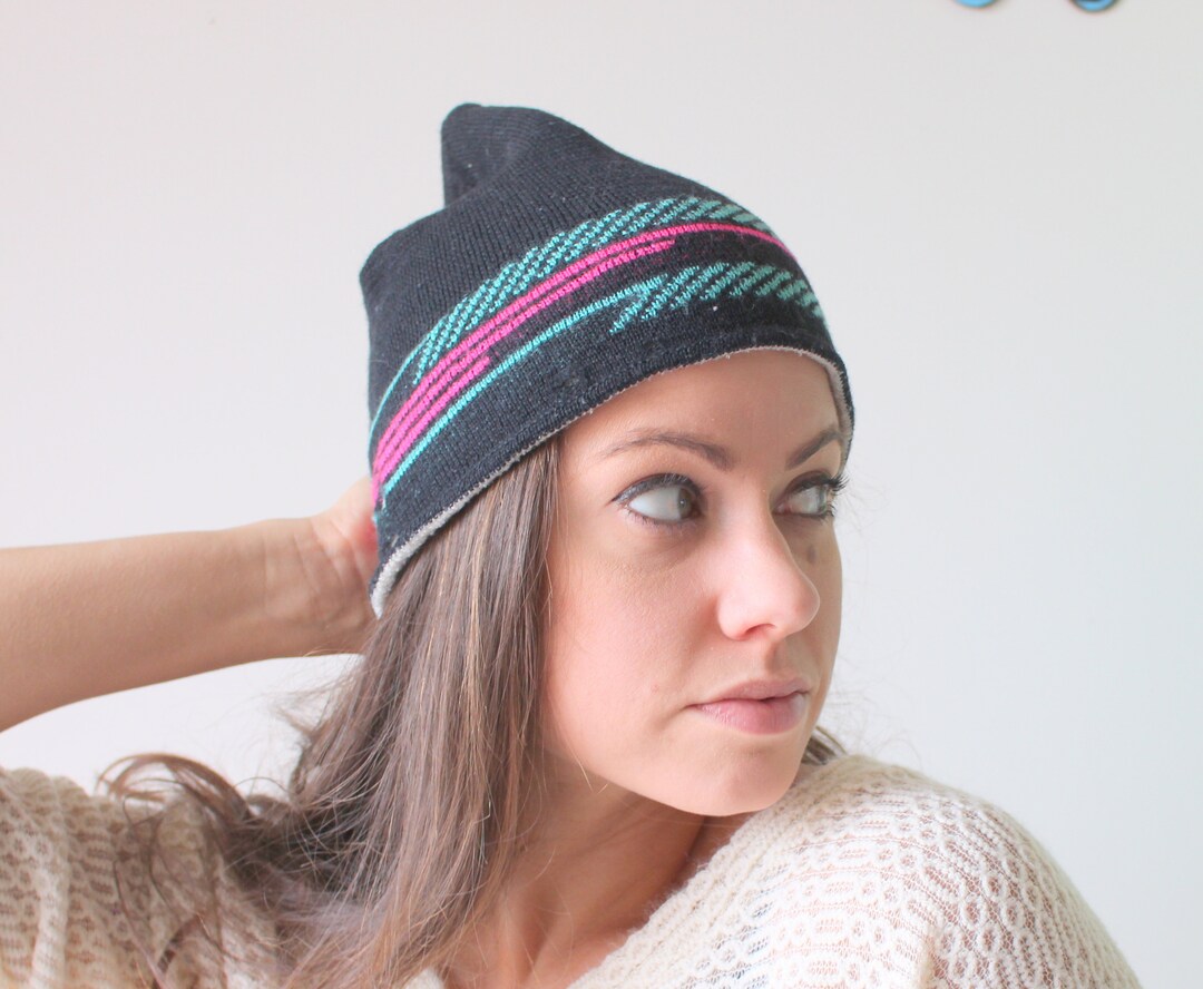 NEW ERA ヤンキース stripe beanie cap 90s 00s Amazon.com: New Era NY New York Yankees Vintage Cuff Knit