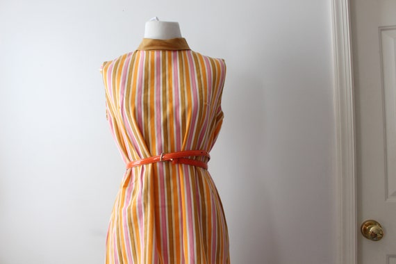 1960s 1970s Vintage MOD GROOVY Dress....medium. s… - image 6