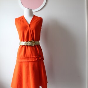 Vintage GROOVY 1970s Dress.....medium large womens.....orange. retro dress. 60s dress. 70s dress. mid century. groovy. vneck. waitress image 3