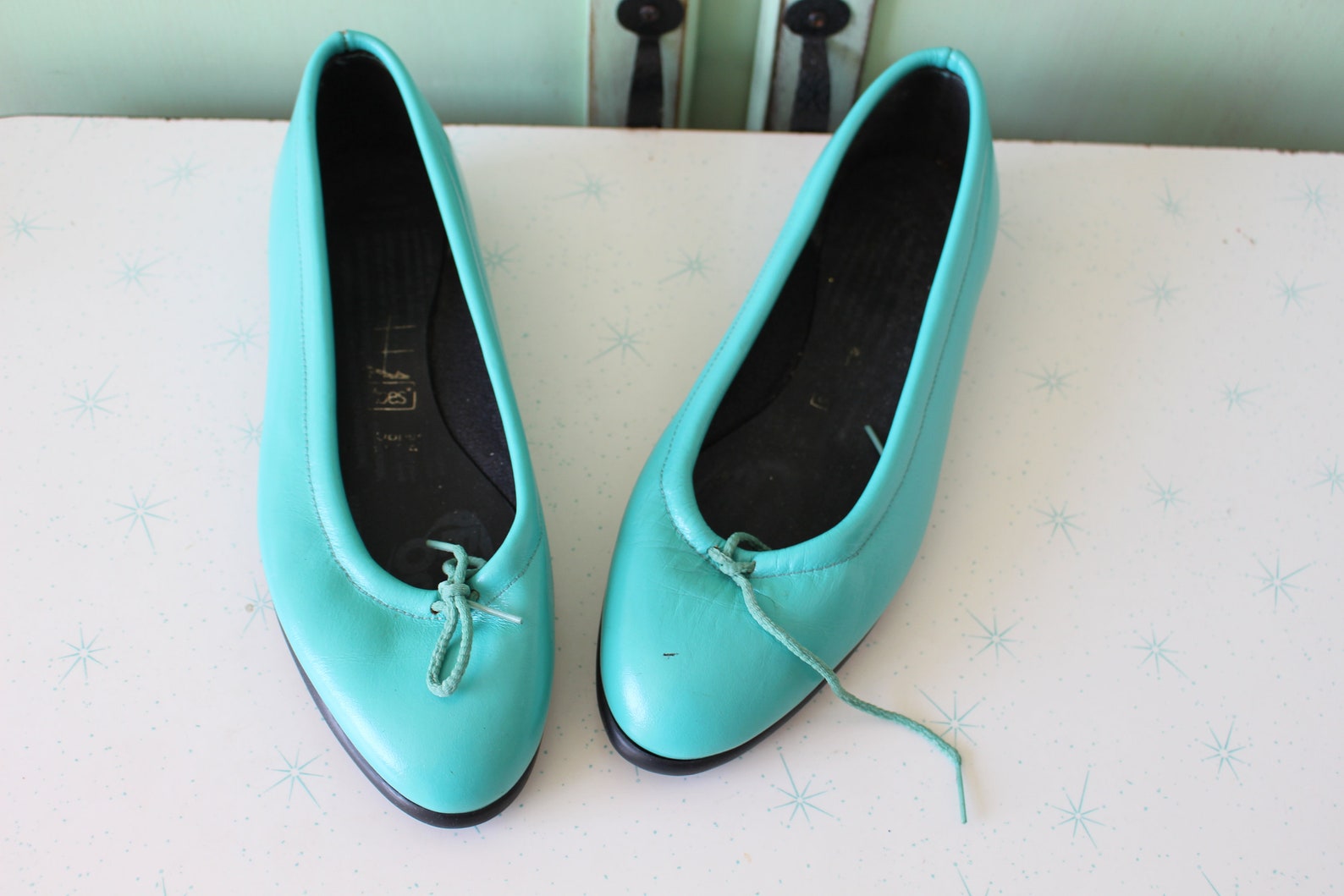 1980s teal blue tic tac toe flats..size 7 8 womens...tictactoes. blue flats. 1980s. hipster. retro. teal. dancing. ballet. indie