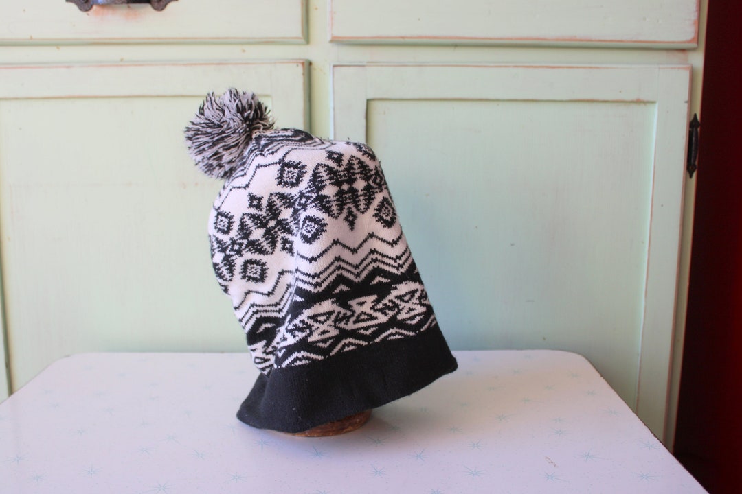 1980s NOS New Old Stock Beanie..ski. Unisex. Retro. 1980s