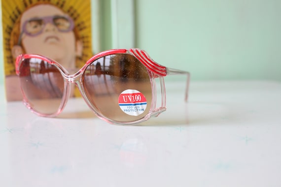 1970s 1980s MOD GIRL Red Sunglasses....big lens. … - image 1