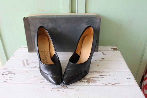 1960s Mid Century Stiletto High Heels....size 6 w… - image 2