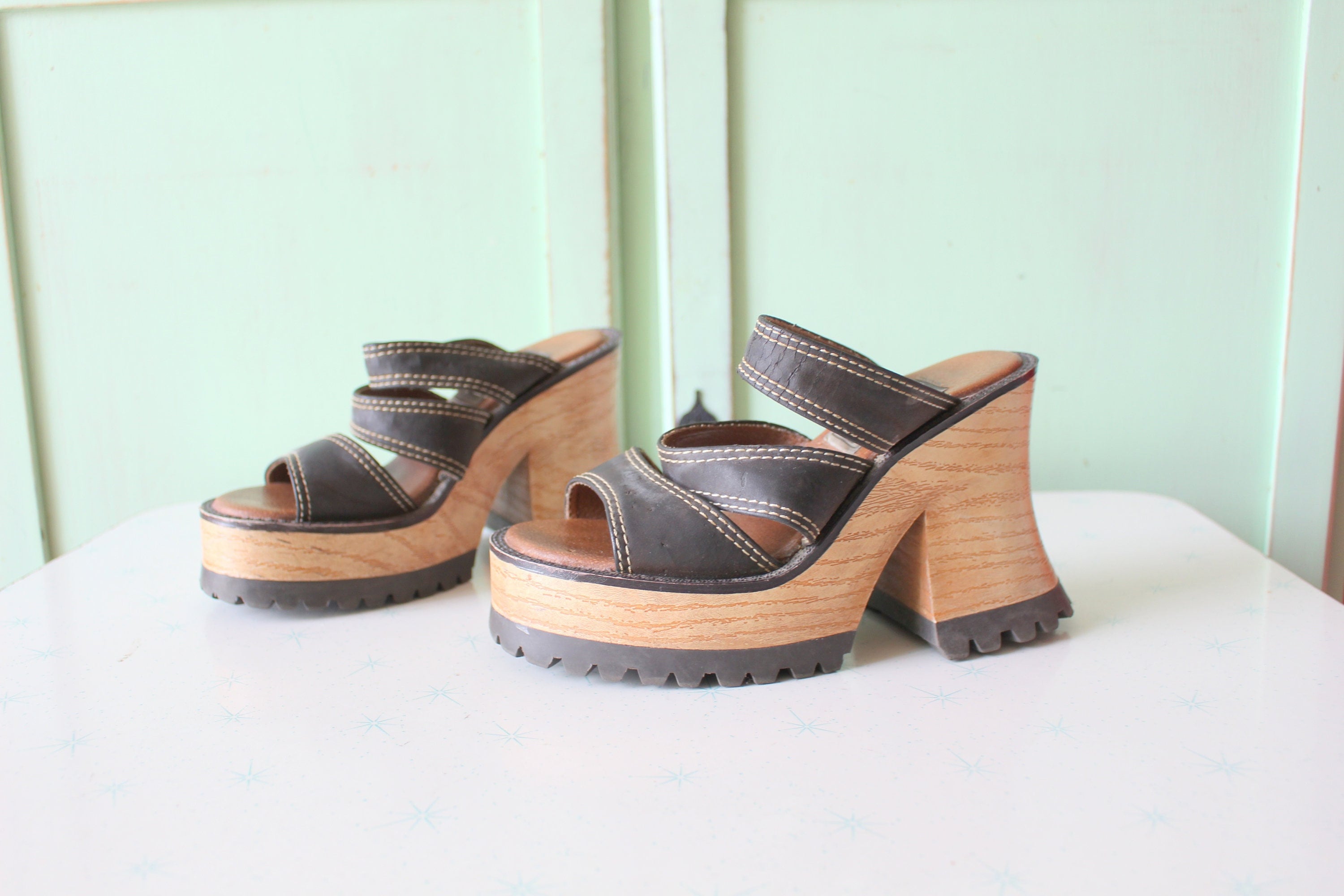 mudd sandals 90s