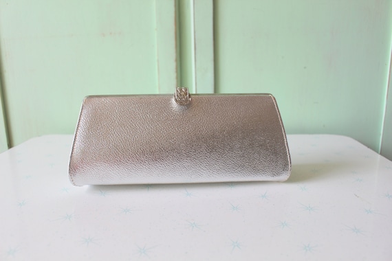 Fancy clutch purse top