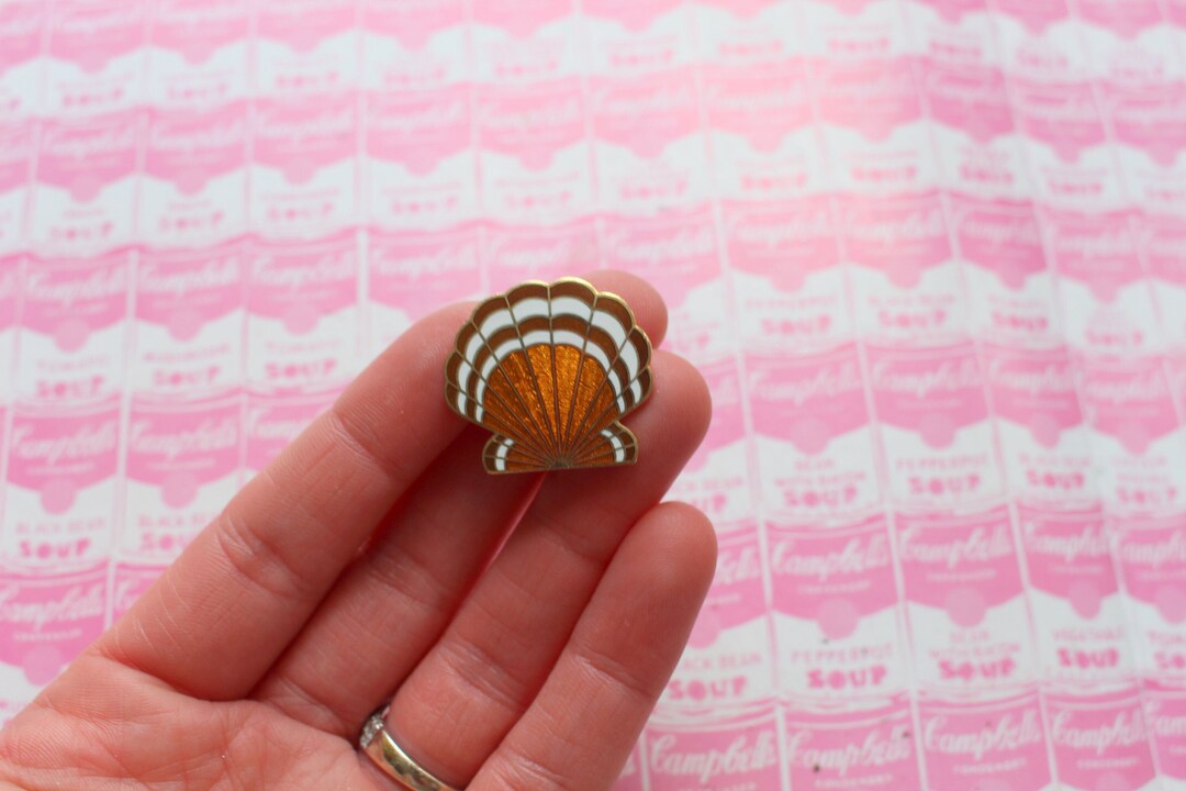 1980s SEASHELL Ocean Gold Orange Pin Brooch......golden. Retro ...