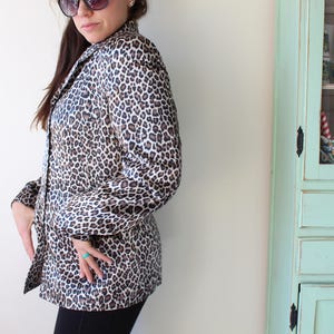 1990s LEOPARD Blazer Jacket..retro. 1980s. rad. 1990s. cardigan. jacket. high fashion. hipster. animal print. cat. made in USA. hollywood image 3