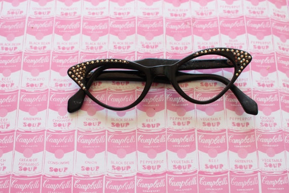 1950s 1960s Winged Cat Eye Sunglasses......vintage