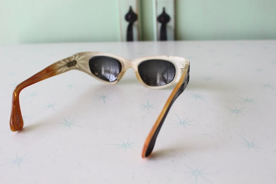 1950s 1960s Vintage CAT EYE Glasses....vintage ey… - image 8