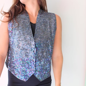 1980s Vintage SILK SEQUINED Jazz Top....small to medium.....fancy. 1960s dress. fabulous. dazzle. gorgeous. beaded. burlesque