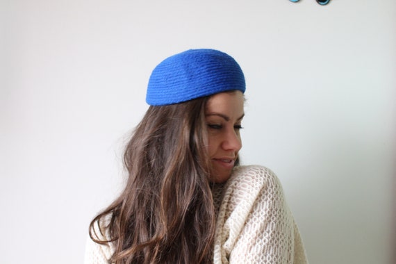 Vintage ROYAL BLUE Mid Century Hat...church. wool… - image 4