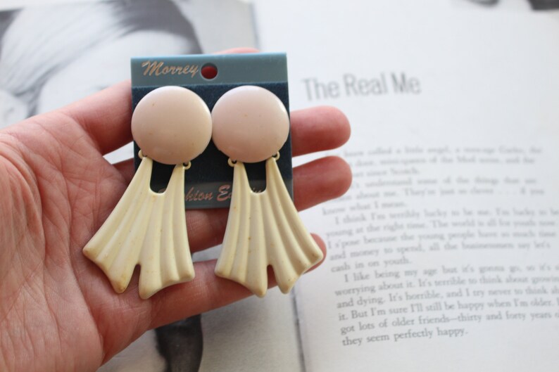 indie new old stock. killer 80s hipster 1980s PINK Dangly Earrings....big metal costume rad sexy rocker punk 1980s glam urban