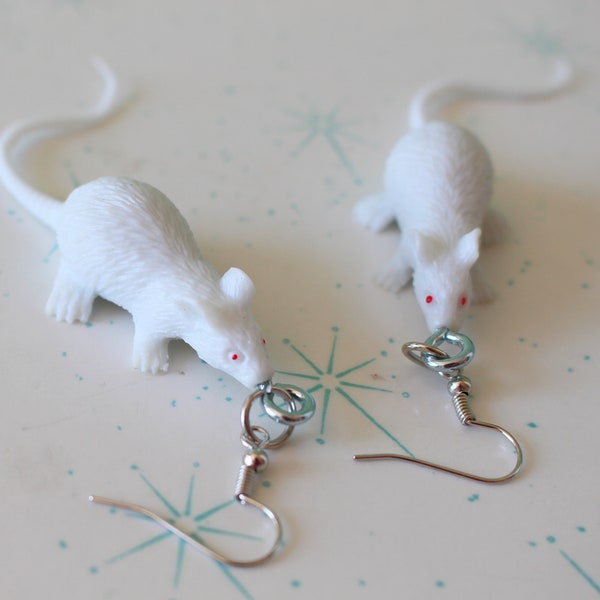 The RAT Earrings.....spooky. halloween. novelty. weird. creepy. retro. goth. freaky. rats. black. rodent. plastic toy. rat earrings. mouse