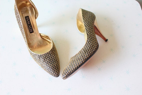 1980s GOLD GLAM Fancy Heels.....size 8.5 womens..… - image 1