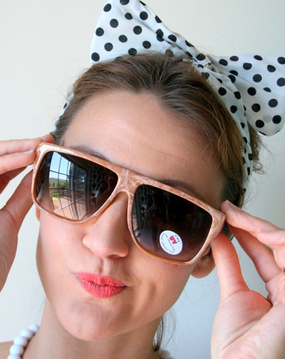 1970s Retro Sunglasses: Big Lens Mod Eyewear Ireland